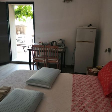 Elia'S House Bed & Breakfast Padru Ngoại thất bức ảnh